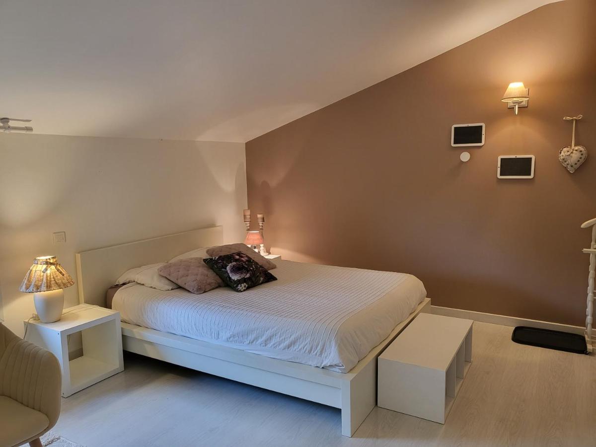 La Gobiniere Bed & Breakfast Saint-Mars-la-Reorthe ภายนอก รูปภาพ