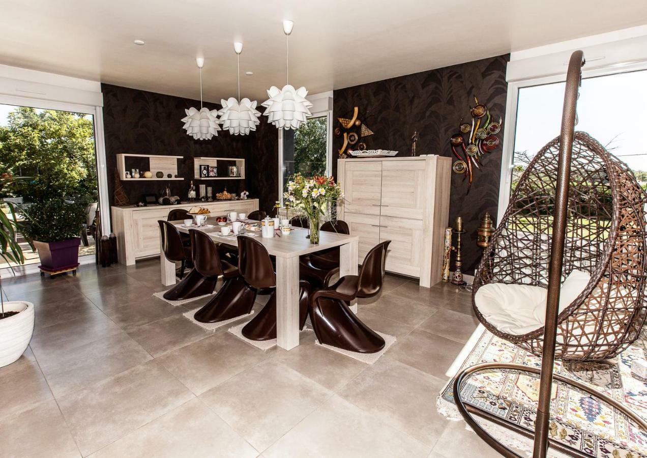 La Gobiniere Bed & Breakfast Saint-Mars-la-Reorthe ภายนอก รูปภาพ